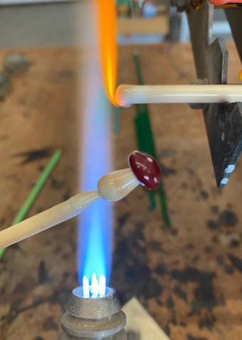 Glasperler og smykkeværksted (mandag 15-18) - Klik for at tilmelde dig