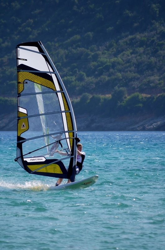 windsurf